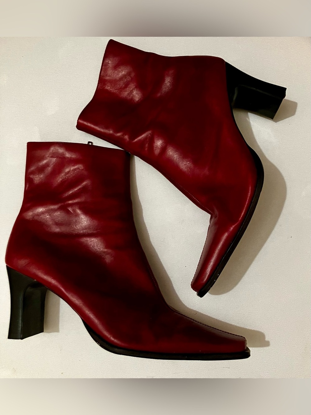 Vintage Bakers Women's burgundy Leather Ankle Boots